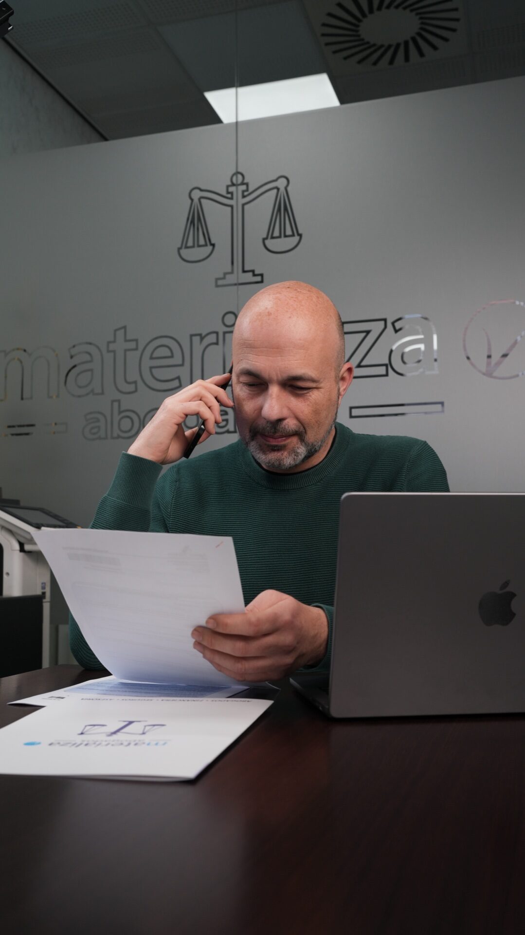 Atención directa de un abogado de Materializa